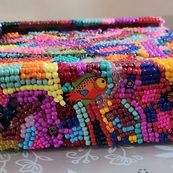 Hand Painted Beaded Memory Box - Picture 8 of 8